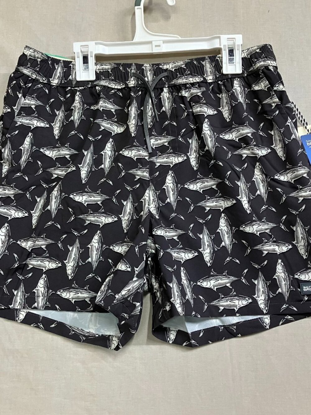 Saltwater Breeze Swim Trunks Men's Size Small Charcoal Shark Print UPF 50+ Mesh